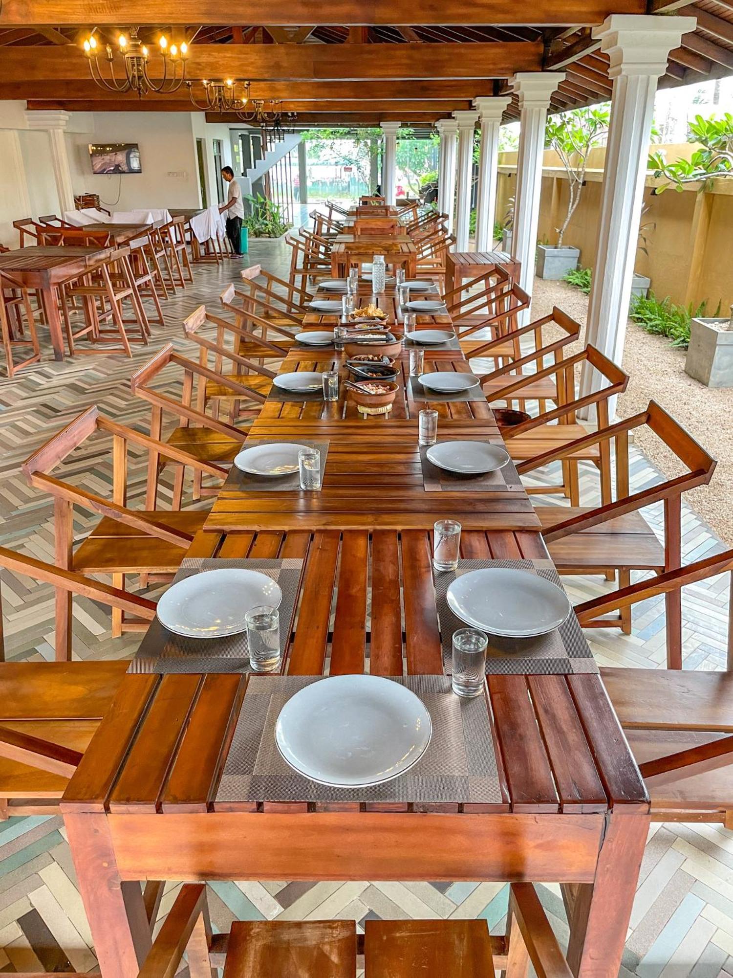The Barns Villas And Restaurant Negombo Exterior photo